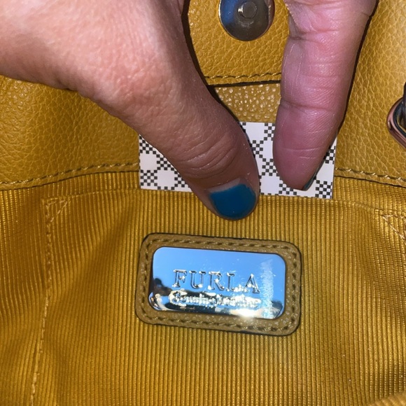 Furla Pin Ladies Mini Yellow

Ginestra Leather Tote New With Tags - Picture 7 of 10